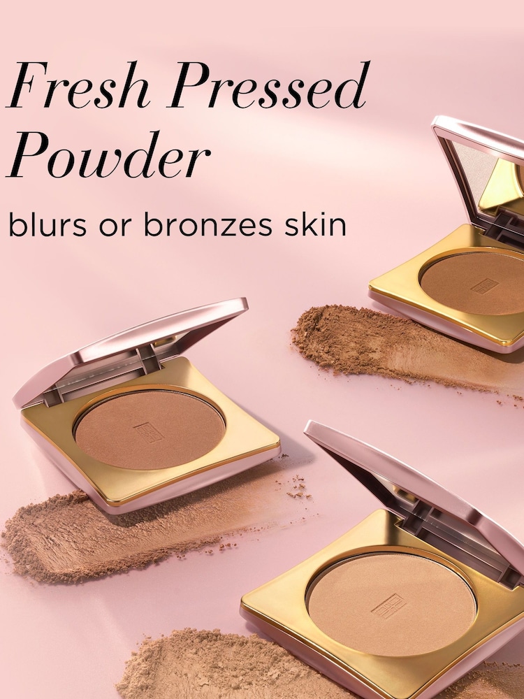 Elizabeth Arden Flawless Finish Skincaring Pressed Powder - Image 2 of 5