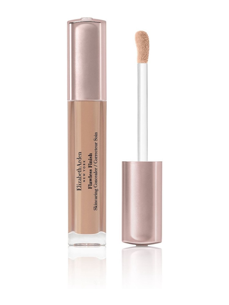Elizabeth Arden Flawless Finish Skincaring Concealer - Image 2 of 5