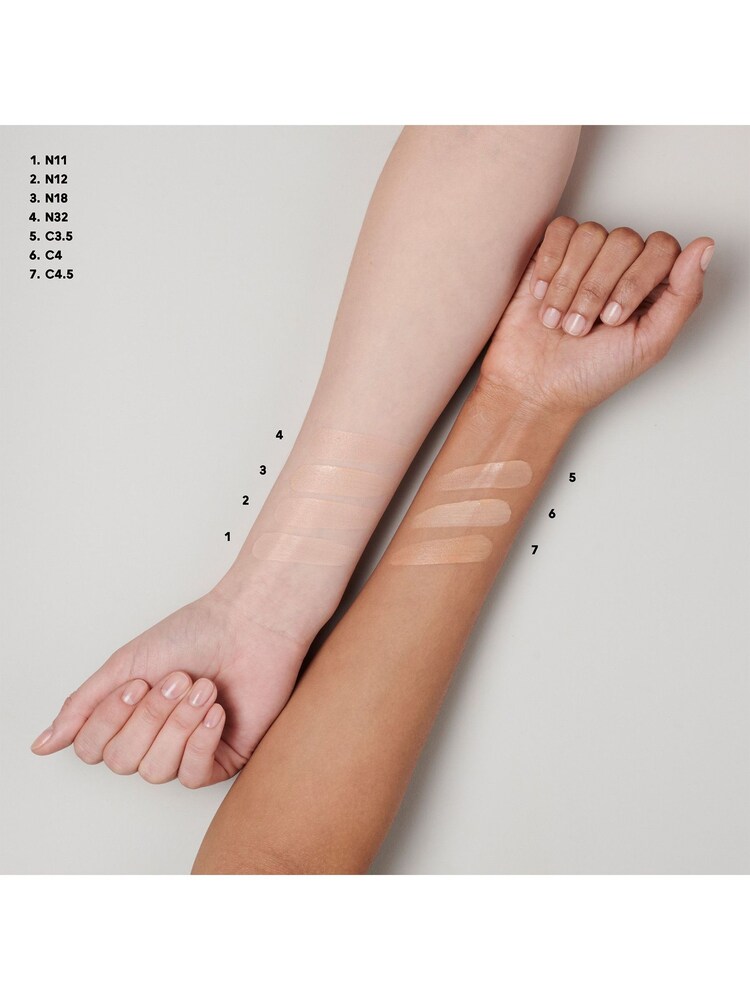 MAC Studio Radiance Serum Powered Foundation - Image 7 of 7