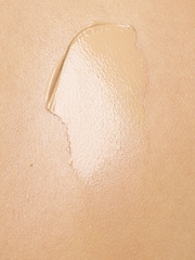 Yves Saint Laurent NU Bare Look Skin Tint Foundation 30ml - Image 2 of 5