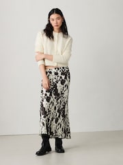 White/Ecru Crew Neck Knitted Cardigan - Image 2 of 7