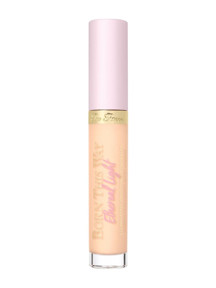 Too Faced Born This Way Ethereal Light Illuminating Smoothing Concealer 5ml - Image 3 of 3
