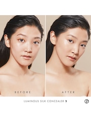 Armani Beauty Luminous Silk Lightweight Liquid Concealer - Image 5 of 5