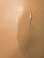 Yves Saint Laurent NU Bare Look Skin Tint Foundation 30ml - Image 2 of 5