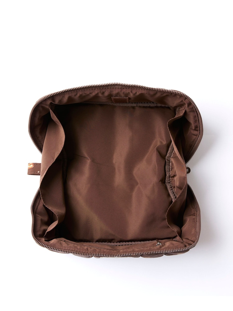The Flat Lay Co. Pumpkin Spice Marshmallow Flat Lay Makeup Box Bag - Image 4 of 4 The Flat Lay Co. Pumpkin Spice Marshmallow Flat Lay Makeup Box Bag - Image 4 of 4