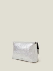 Bolso bandolera pequeño de piel con efecto metalizado de Accessorize - Imagen 2 de 3