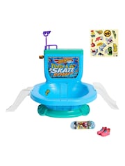 Mattel Games Flushin Skate Bowl - Image 4 of 6
