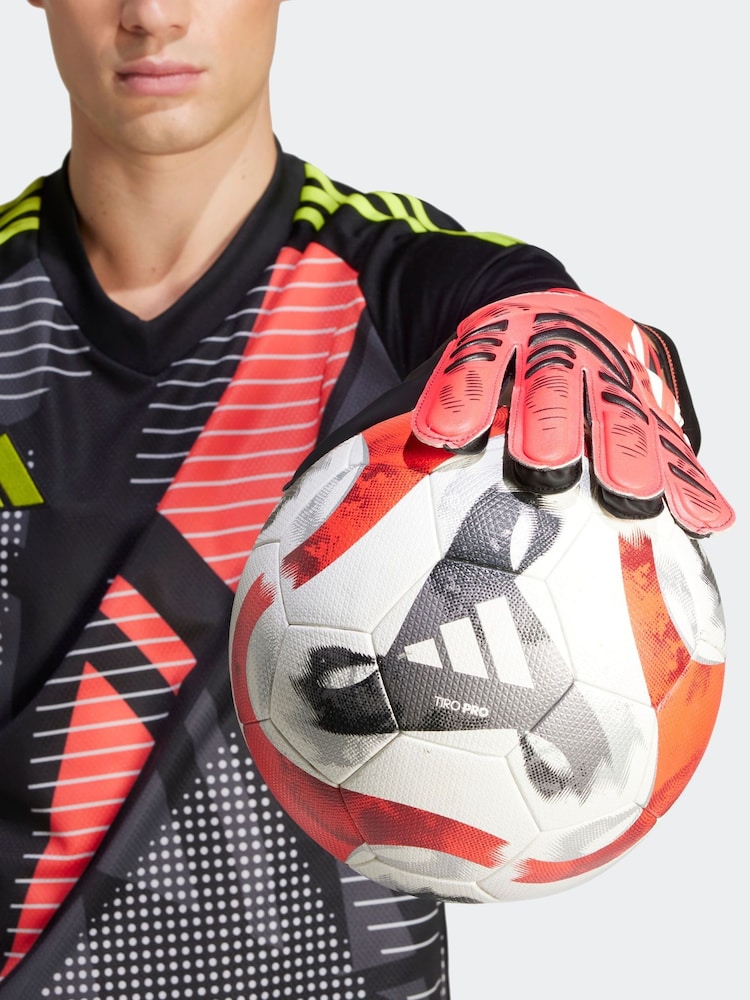 adidas Black Predator Training Goalkeeper Gloves - Image 8 of 8