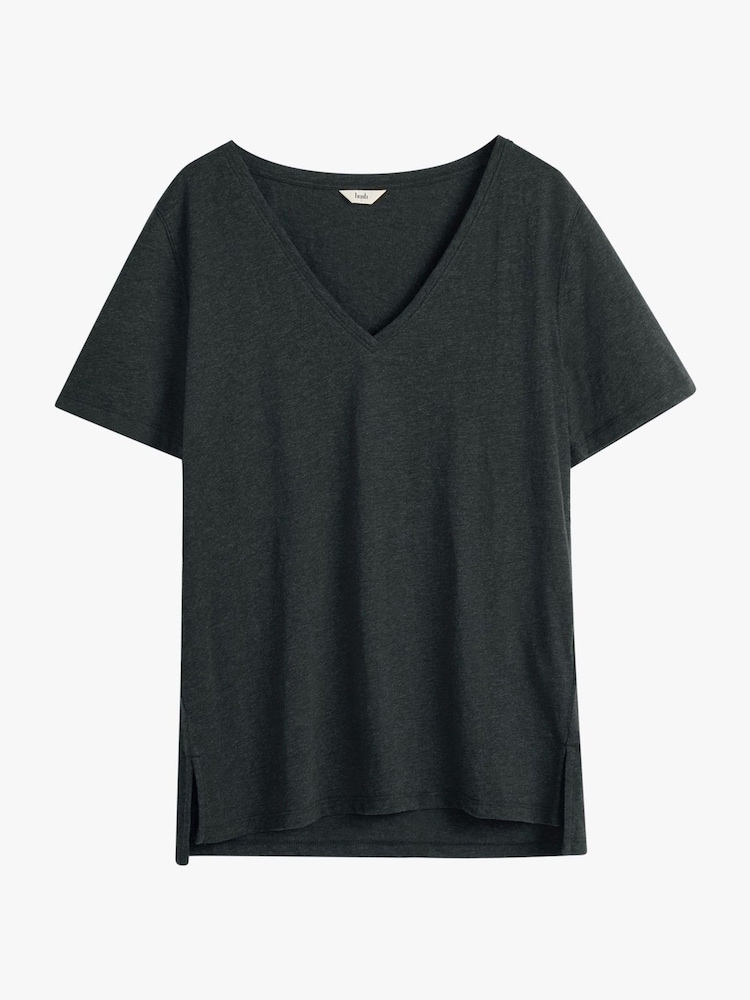 Hush Grey Kali 100% Cotton Slub V-Neck T-Shirt - Image 4 of 4