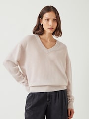 Natural - Hush Scarlett Cashmere V-Neck Jumper - Imagen 1 de 5