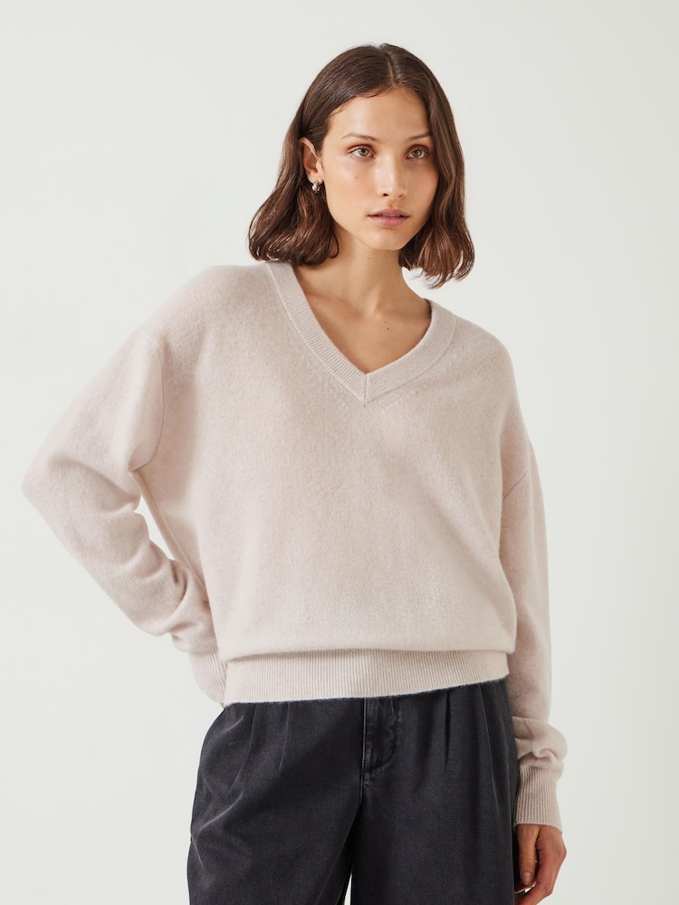 Natural - Hush Scarlett Cashmere V-Neck Jumper - Imagen 1 de 5 Natural - Hush Scarlett Cashmere V-Neck Jumper - Imagen 1 de 5