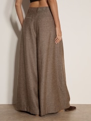 棕色 - Apricot Herringbone Tweed Wide-Leg Trousers - 圖片 2，共 4