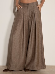 棕色 - Apricot Herringbone Tweed Wide-Leg Trousers - 圖片 3，共 4