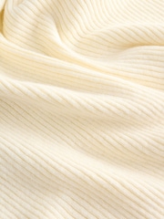White Ecru Button Up Crew Neck Short Sleeve Top With Linen - Image 5 of 6