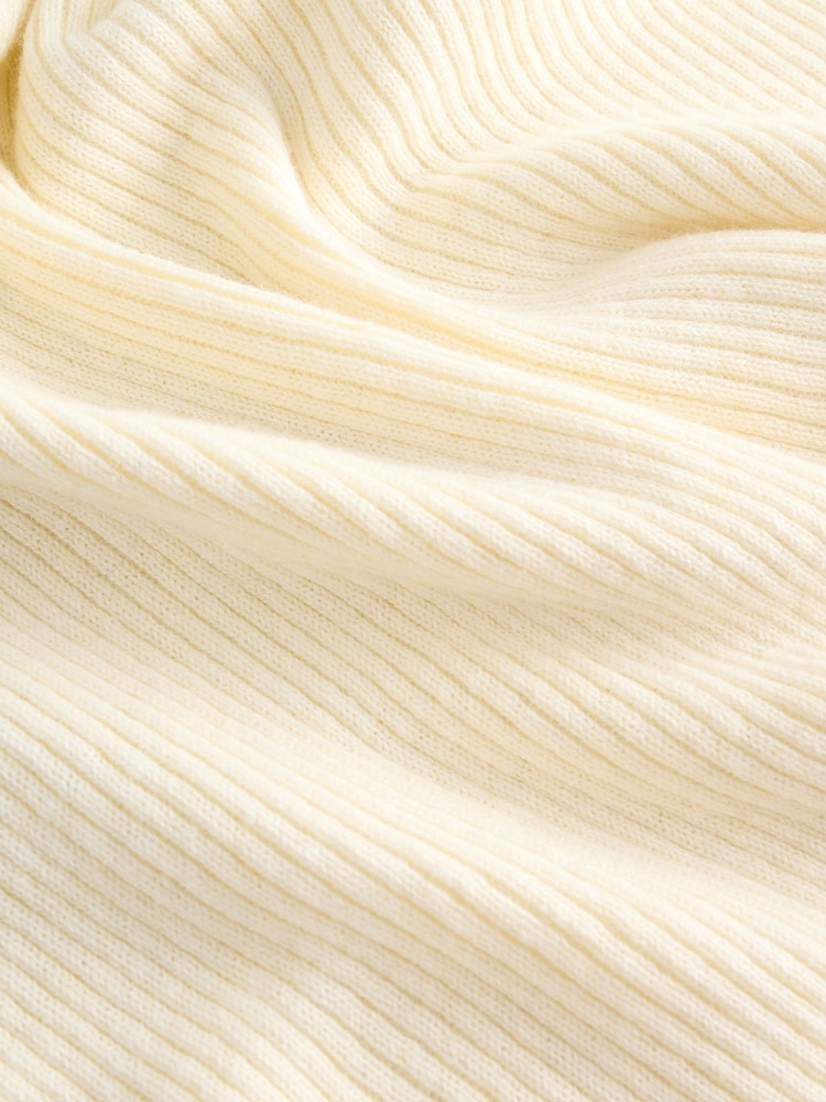 White Ecru Button Up Crew Neck Short Sleeve Top With Linen - Image 5 of 6
