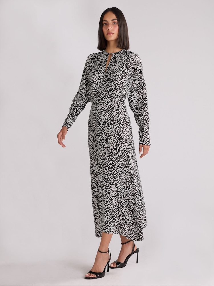 Ro&Zo Black Mono Dalmatian Print Batwing Sleeve Midaxi Dress - Image 1 of 4
