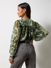 Ro&Zo Green Leopard Print Blouses - Image 6 of 6