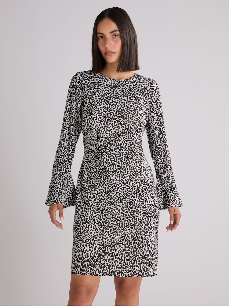 Ro&Zo Black Petite Mono Dalmatian Print Mini Dress - Image 2 of 3