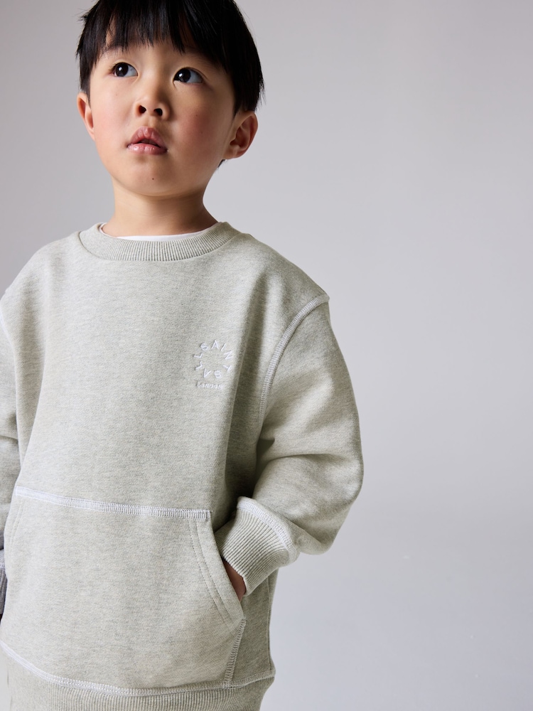 smALLSAINTS Light Grey Younger Boys Oversized Tierra 100% Cotton Sweatshirt and Shorts Set - Image 3 of 12