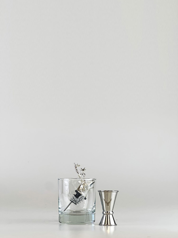 Selbrae House Chrome Stag Glass, Pourer and Jigger Set - Image 2 of 3