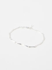 Oliver Bonas Silver Tone Eleanor Textured Bar Chain Bracelet - Image 1 of 3