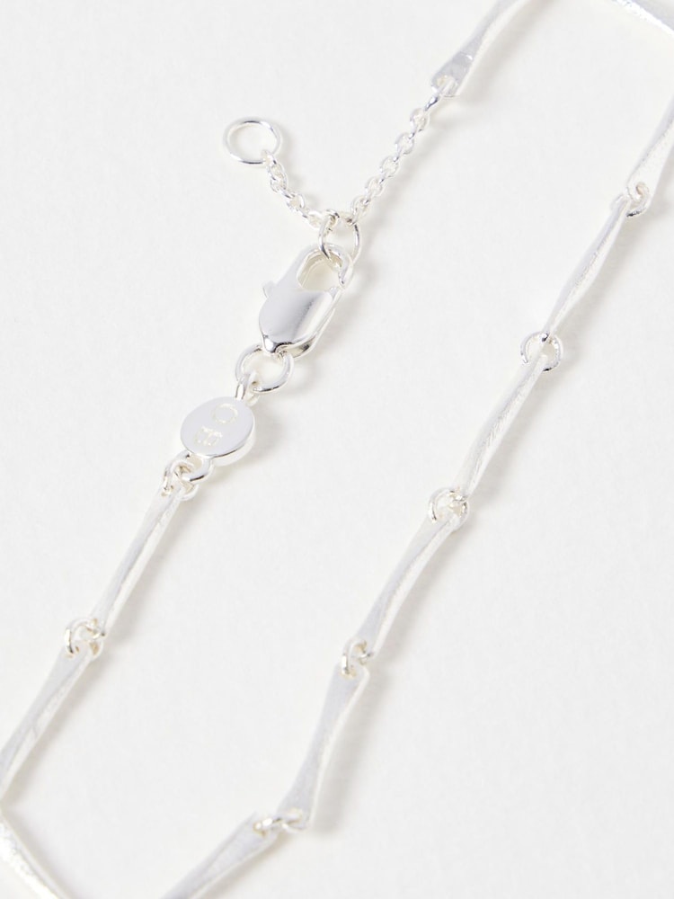 Oliver Bonas Silver Tone Eleanor Textured Bar Chain Bracelet - Image 3 of 3