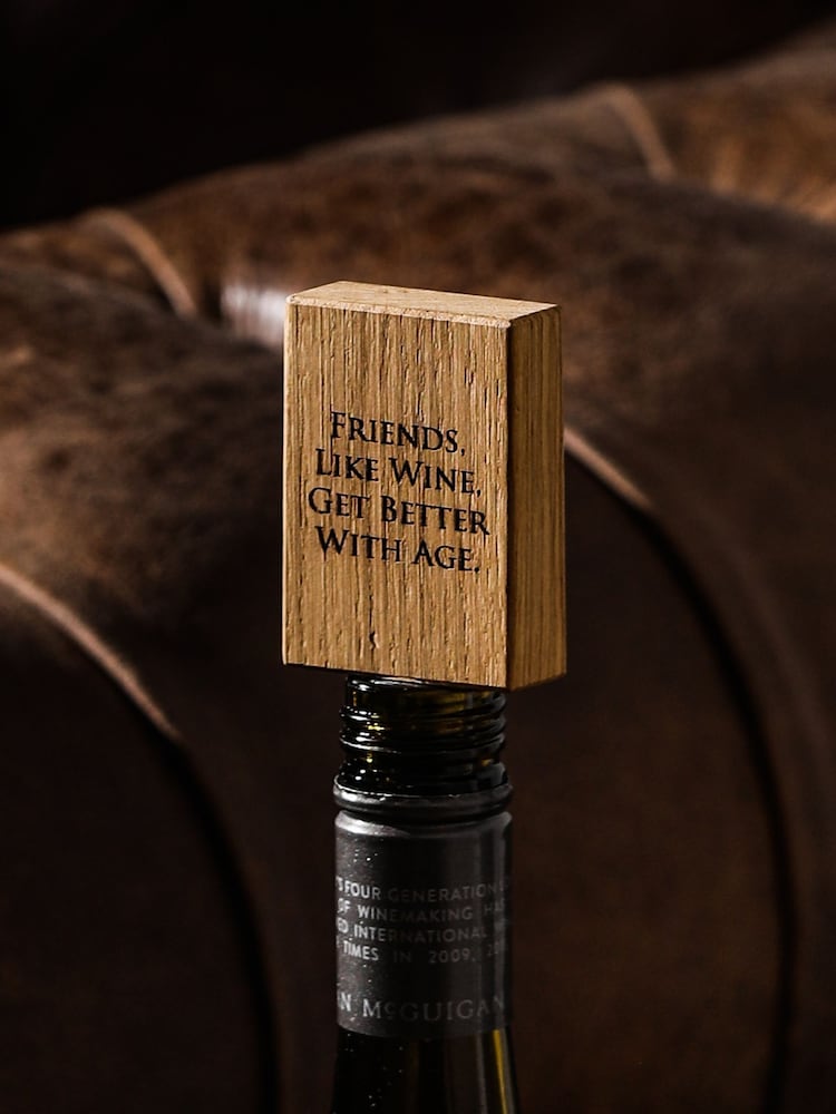 Selbrae House Oak Wine Bottle Stopper - Image 1 of 3