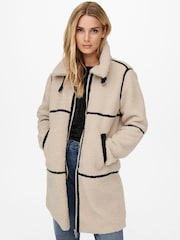JDY Cream Cosy Teddy Jacket With Contrast Trims - Image 2 of 7