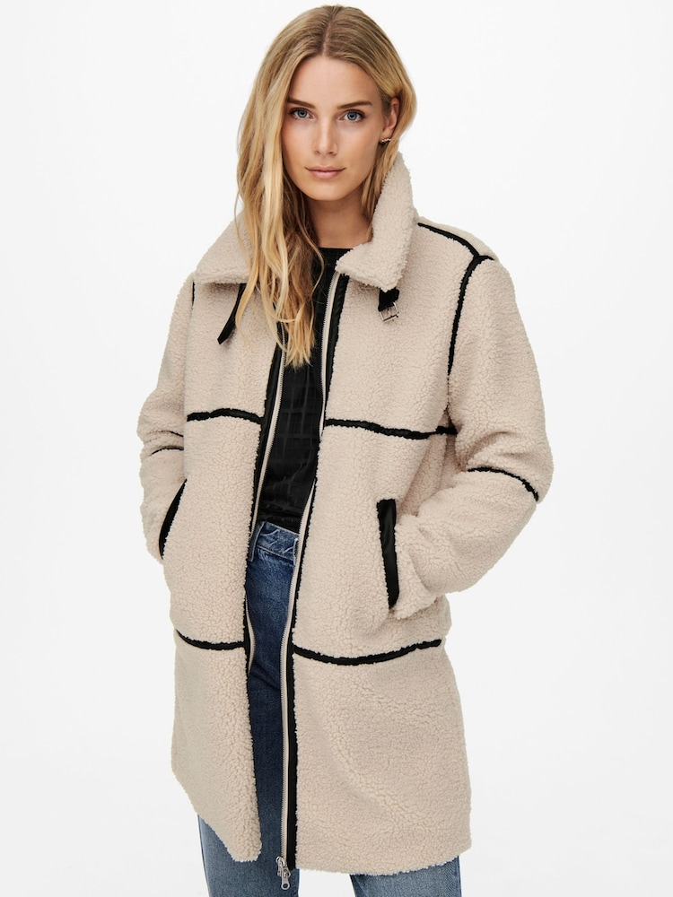 JDY Cream Cosy Teddy Jacket With Contrast Trims - Image 2 of 7