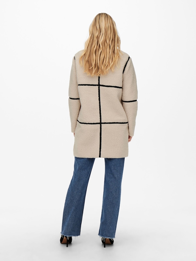 JDY Cream Cosy Teddy Jacket With Contrast Trims - Image 5 of 7
