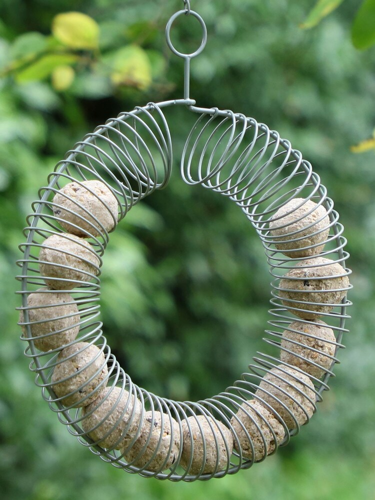 Dibor Green Wreath Garden Bird Feeder - Image 1 of 5