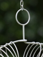 Dibor Green Wreath Garden Bird Feeder - Image 4 of 5