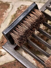 Dibor Brown Boot Brush and Scraper with Jack - Image 4 of 5