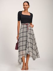 Սև չեկ - Jolie Moi Asymmetric Frill Chiffon Maxi Skirt - Պատկեր 1 6-ից
