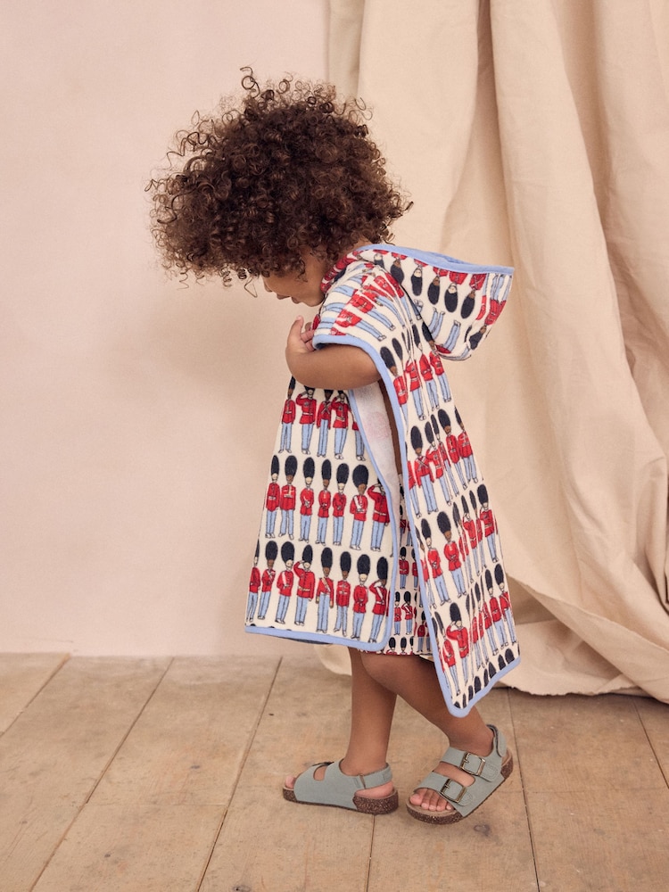 Red/Blue Cath Kidston 100% Cotton Towelling Poncho (9mths-6yrs) - Image 2 of 9