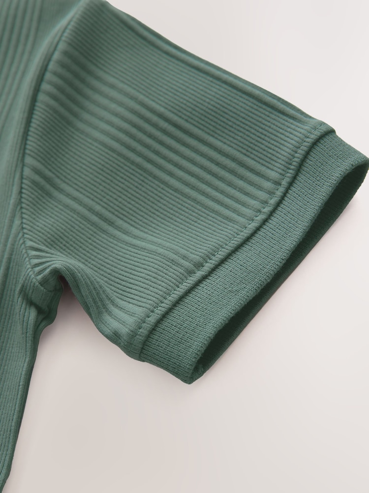 Green Textured Short Sleeve Quarter Zip Polo Shirt (3-16yrs) - Image 4 of 4