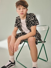 Black/White 100% Cotton Printed Jersey Shirt And Shorts Set (3-16yrs) - Image 5 of 10