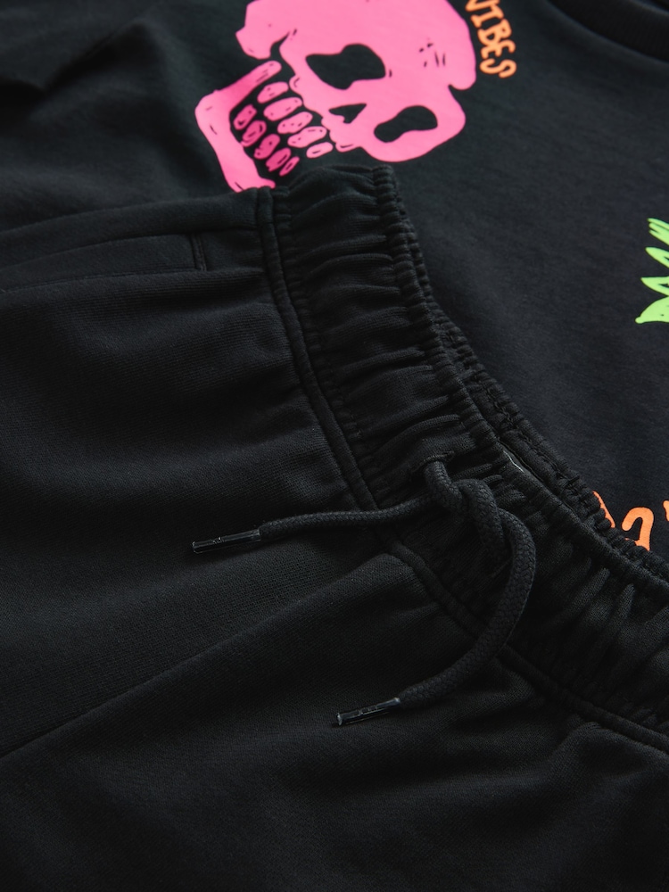Black Regular Fit Graphic Regular Fit Short Sleeve T-Shirt and Shorts Set (3-16yrs) - Image 4 of 4