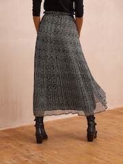 Black & White Printed Midi Skirt - Image 3 of 6