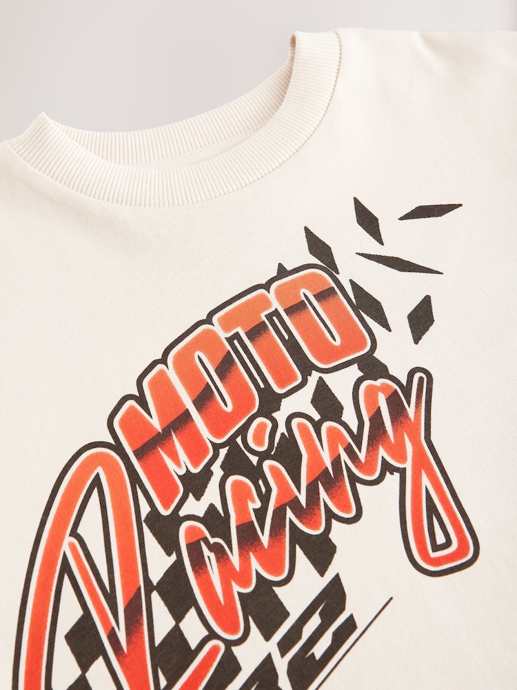 Stone Racing-opdruk op de achterkant - Relaxed Fit Short Sleeve Graphic Print T-Shirt (3-16yrs) - Image 4 of 4