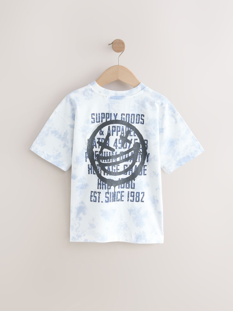 Blau - Relaxed Fit T-Shirt mit Batik-Grafikdruck und kurzen Ärmeln (3-16Jahre) - Bild 2 von 4 Blau - Relaxed Fit T-Shirt mit Batik-Grafikdruck und kurzen Ärmeln (3-16Jahre) - Bild 2 von 4