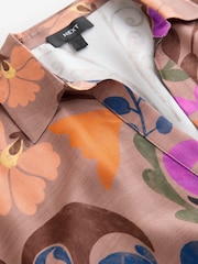 Impression florale brune - Chemise en satin à col en V - Image 8 de 8