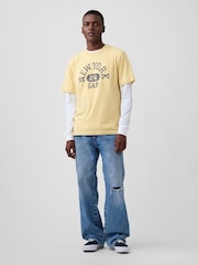 Marrone - T-shirt grafica Gap Everyday Soft Relaxed - Immagine 3 di 4