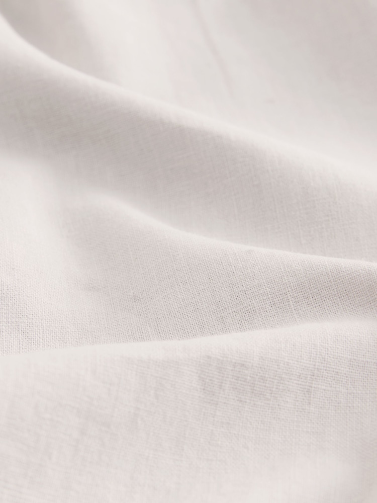 Hellgrau - reguläre Passform mit schmal zulaufendem Bein - Hose mit elastischem Kordelzug in der Taille aus Leinen und Baumwolle - Bild 11 von 11 Hellgrau - reguläre Passform mit schmal zulaufendem Bein - Hose mit elastischem Kordelzug in der Taille aus Leinen und Baumwolle - Bild 11 von 11