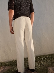 Blanco crudo - Textured Elasticated Waist 100% Cotton Trousers - Imagen 3 de 8
