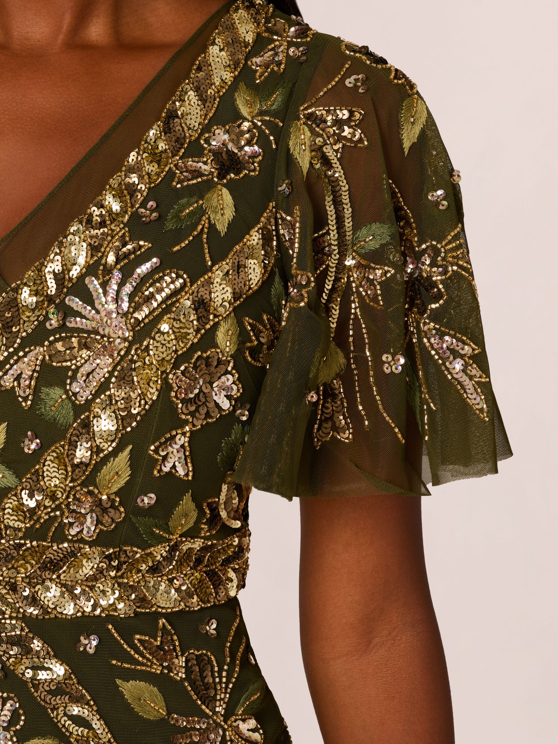【海外限定】AdriannaPapell 【海外限定】AdriannaPapellGreen T Buy Adrianna Papell Green Beaded Flutter Sleeve Dress from