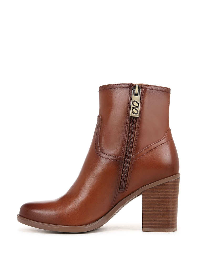 Naturalizer Wide Fit Kalina Ankle Boots - Image 3 of 8