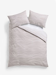 2 Pack Natural Beige/White Wave Reversible Duvet Cover and Pillowcase Set - Image 8 of 9