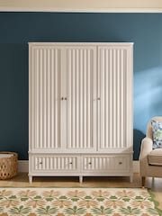 Nina Campbell Putty Willis Triple Wardrobe - Image 8 of 9