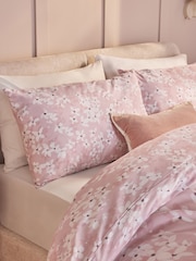 2 Pack Pink/White Ditsy Floral Reversible Duvet Cover and Pillowcase Set - Image 4 of 7